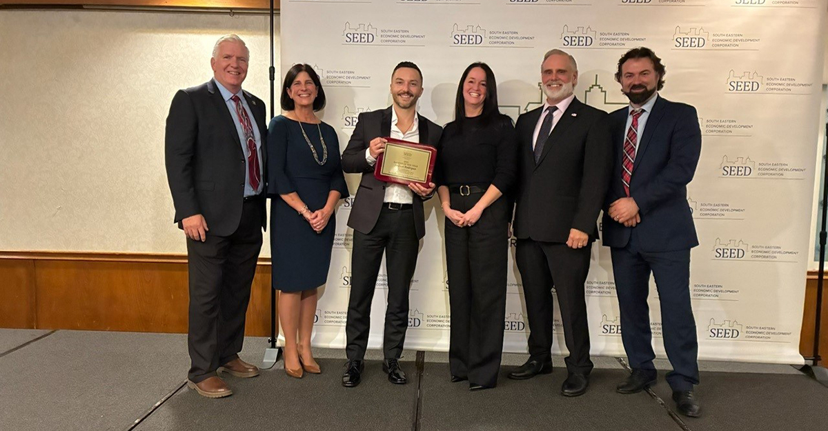 Andrew Rodrigues Named "Banker of the Year" by SEED Corporation